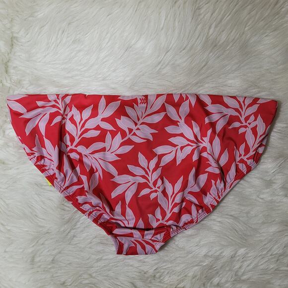 NWT All in Motion Red Lilac Floral Bikini Swim Bottoms Size 24W-26W - Picture 3 of 8